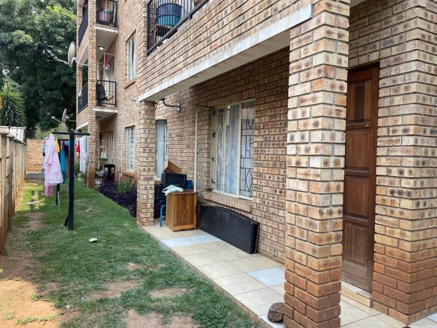 2 Bedroom Property for Sale in Rustenburg Central North West